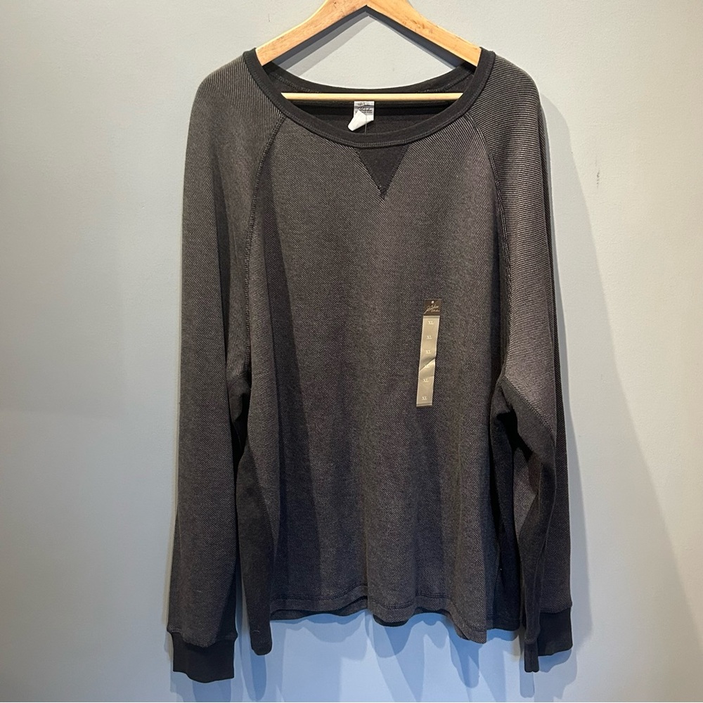 🔴 3/$15! NWT Men's Paradise Collection Pullover Sweater